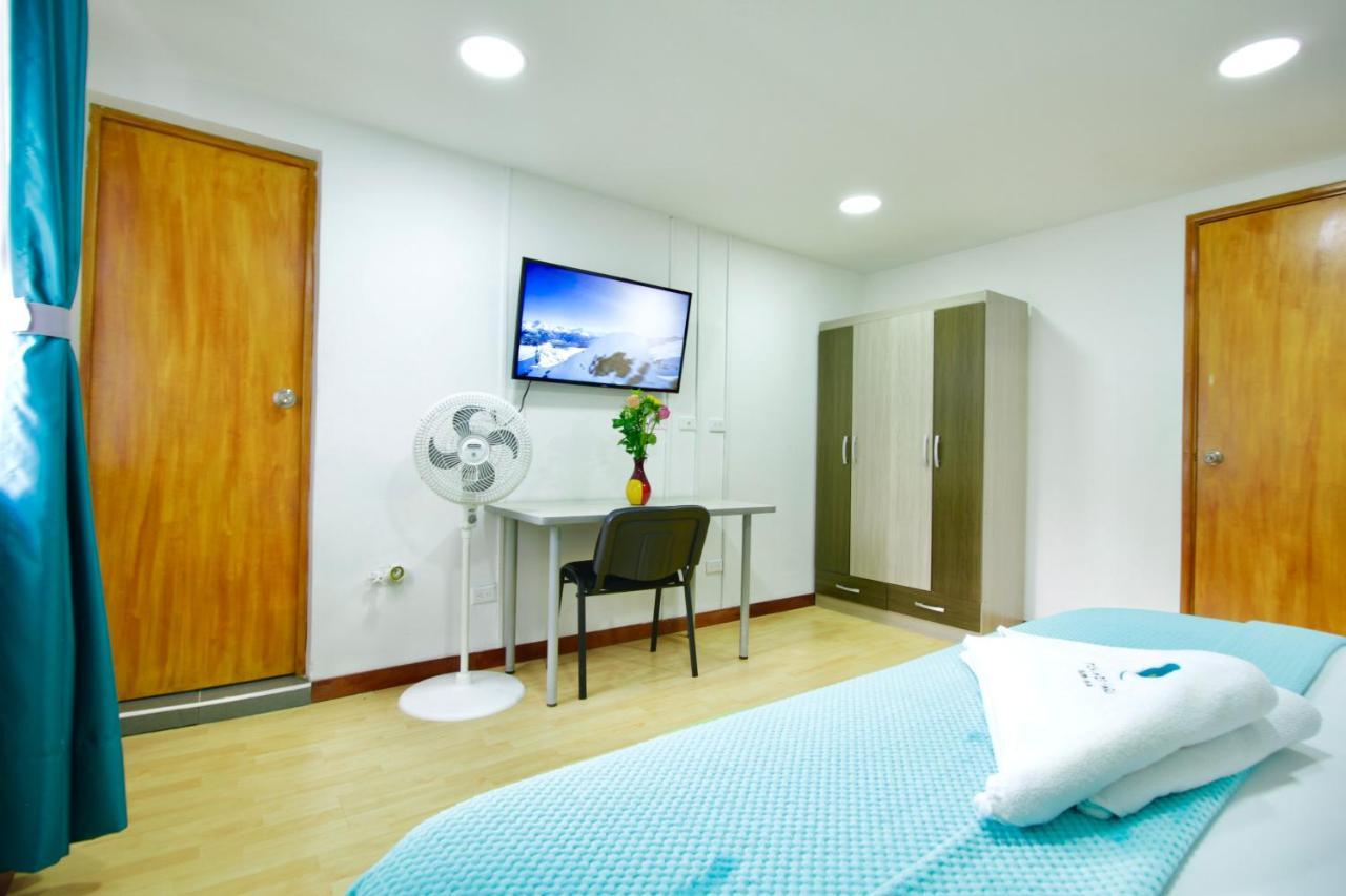 Poblado Park Guest House Medellín Buitenkant foto