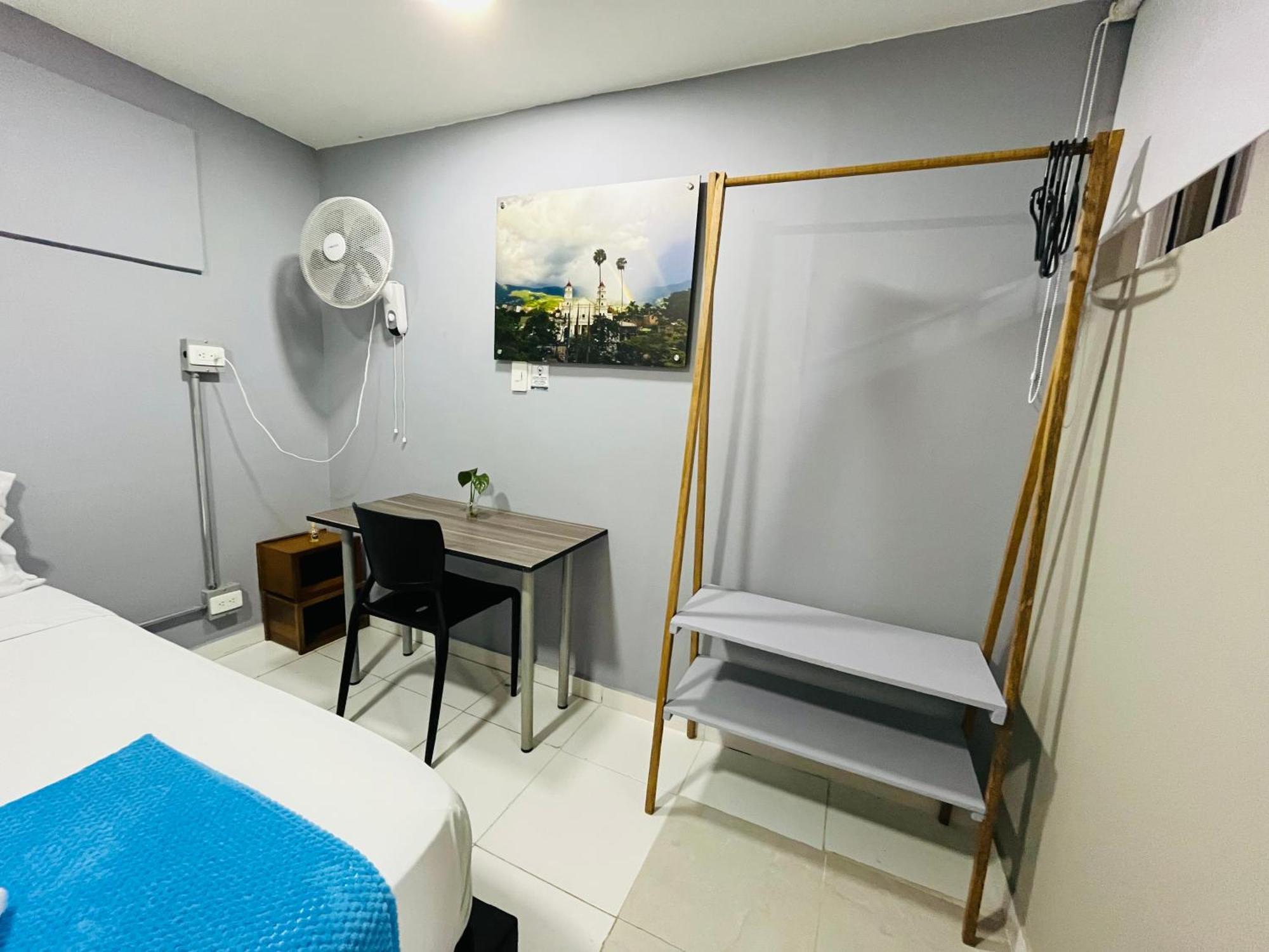 Poblado Park Guest House Medellín Buitenkant foto
