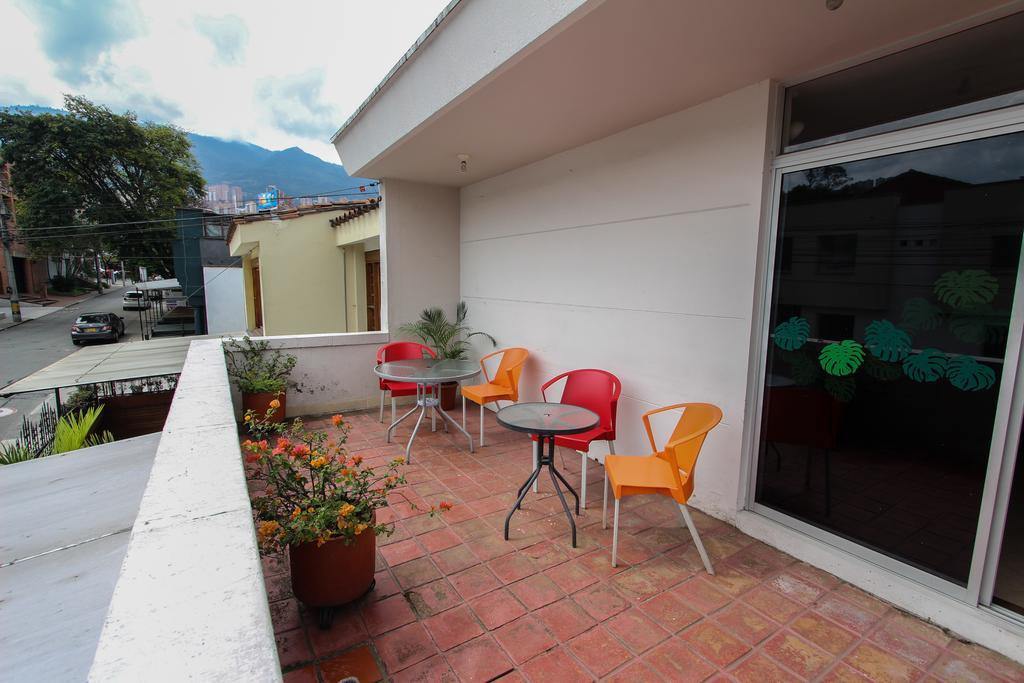 Poblado Park Guest House Medellín Buitenkant foto